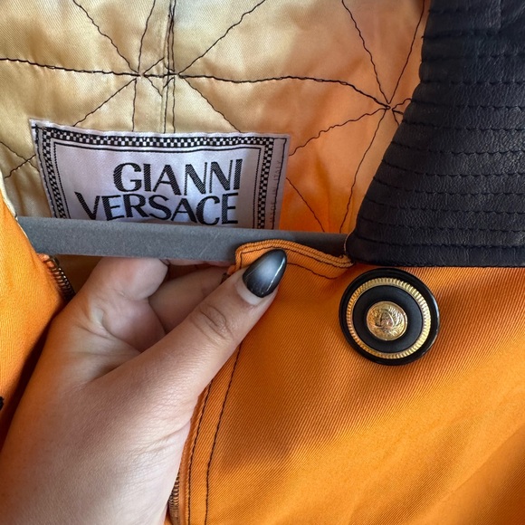 Vercase Jacket - Picture 1 of 7